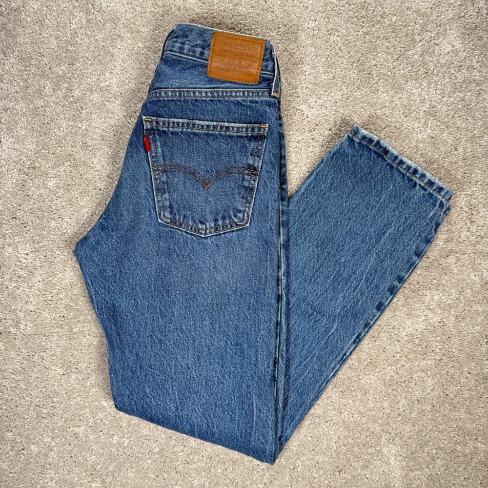 Levis Premium Women's 25 Middy Straight Jeans Blue Distressed Denim